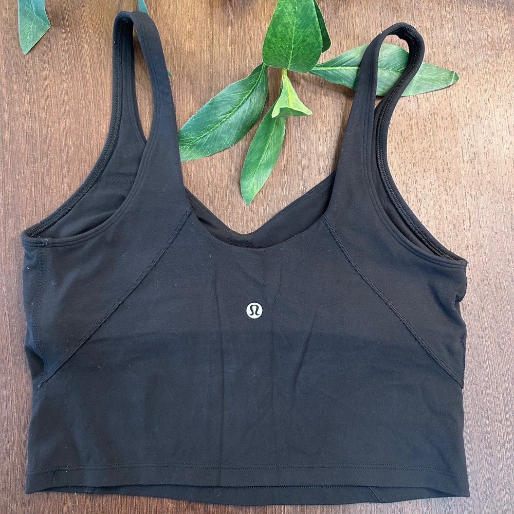 Lululemon Black Align Cropped Tank Top – Size 8 (No Pads) - Picture 3 of 4